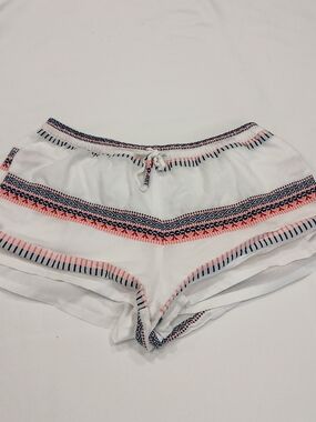 Indigo Rein Juniors L Boho White Cotton Shorts Embroidered Pink & Blue W/ Lining